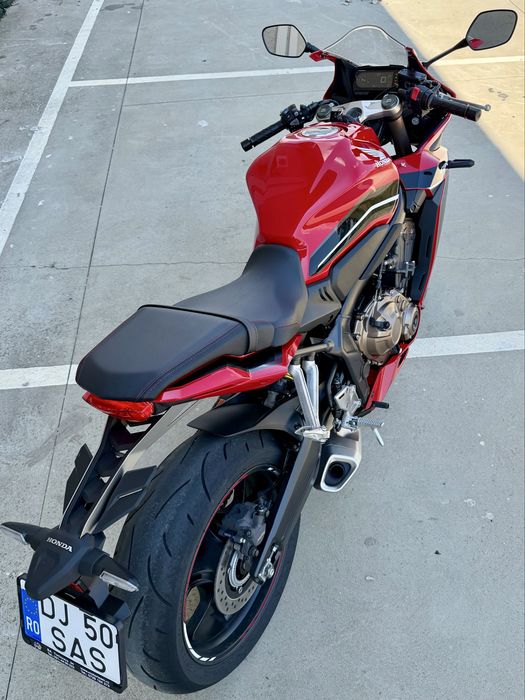 De vanzare motociclata Honda CBR 650R