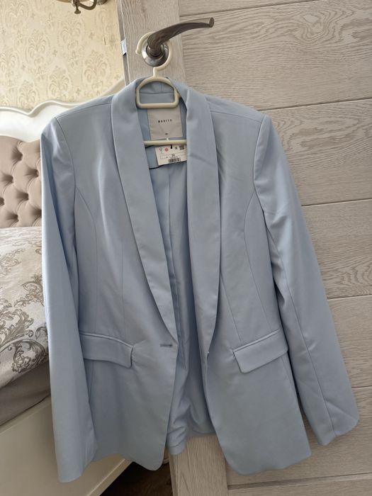 Дамско сако Mohito XS