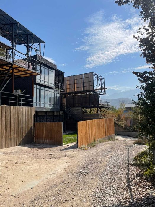 продам участок в городе