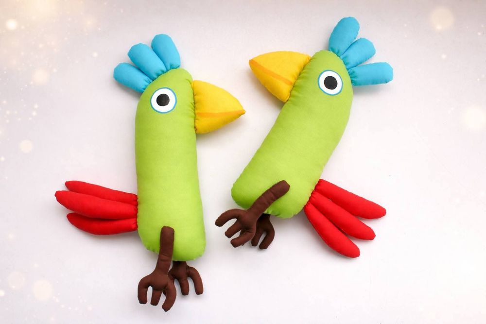 Пепа Прасето, Папагалчето Поли, Поли папагала, Прасето Пепа