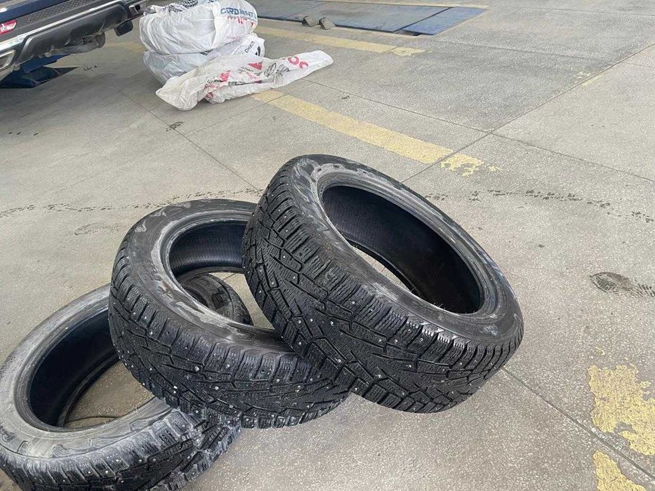 Шины зимние шипованные