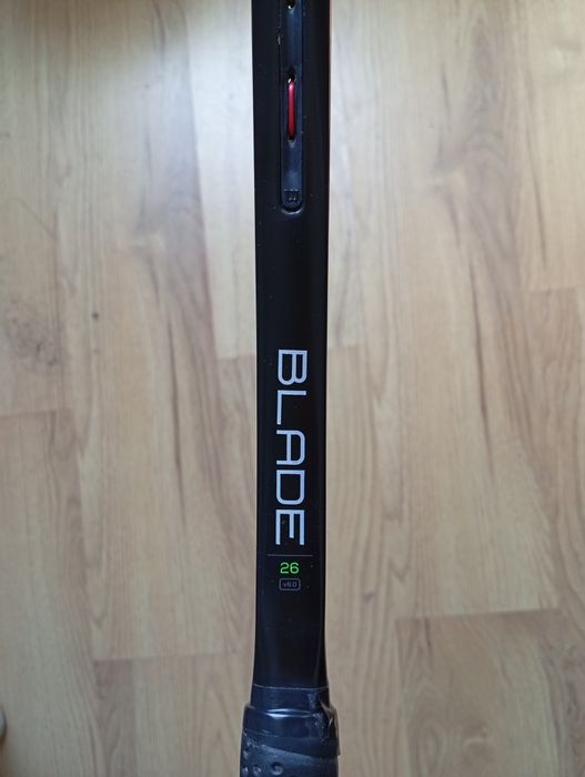 Тенис ракета Wilson Blade 26 v6.0