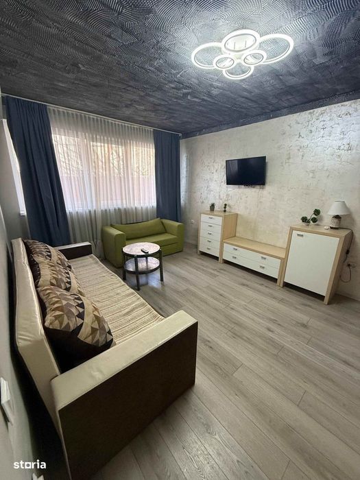 De vânzare apartament 2 camere Renovat