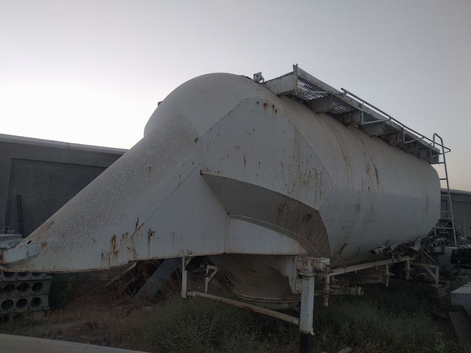 Pritsep sementavoz 35 tonnali