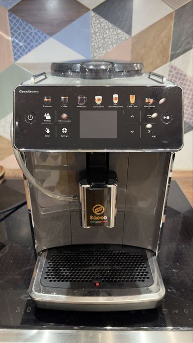 Кафеавтомат Saeco SM6585/00 Granaroma  Coffee