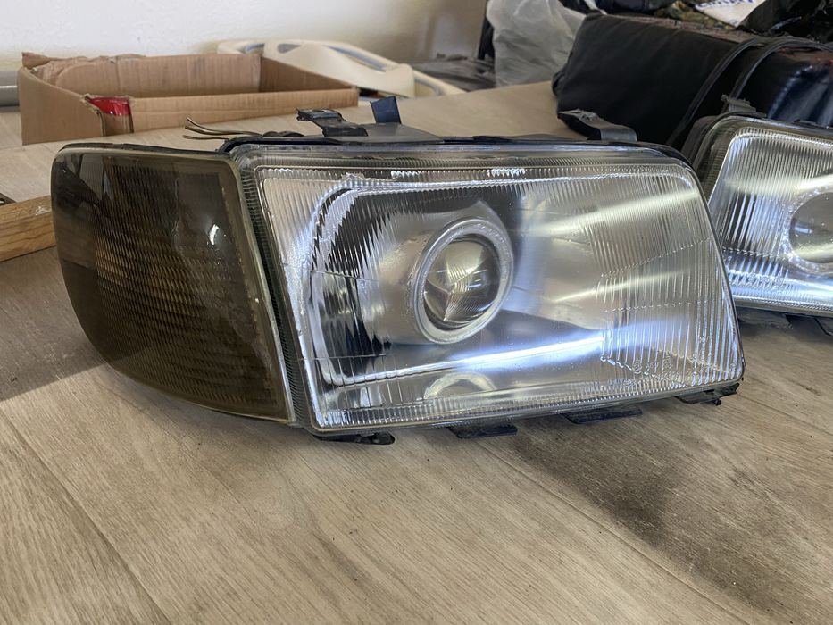 Продам фары ауди 100с4