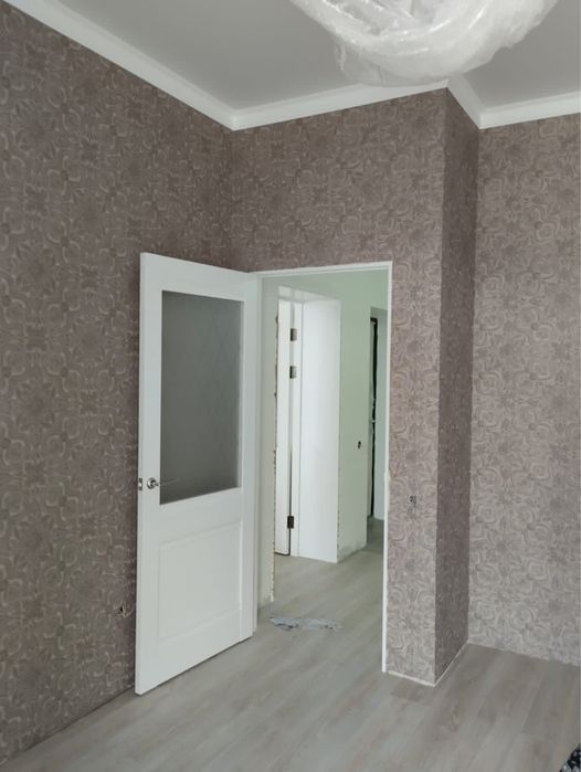 Поклеика обоев качественно