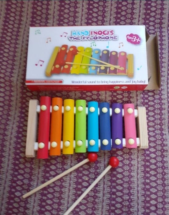 Ксилофон игрушка