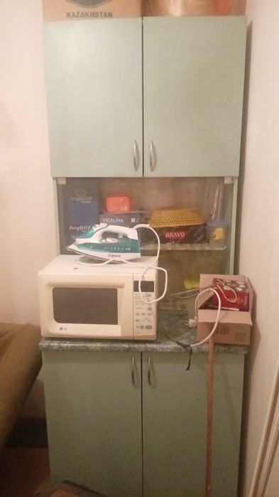 Кухонный гаригитур б/у