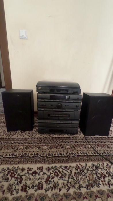 Музикалний центир