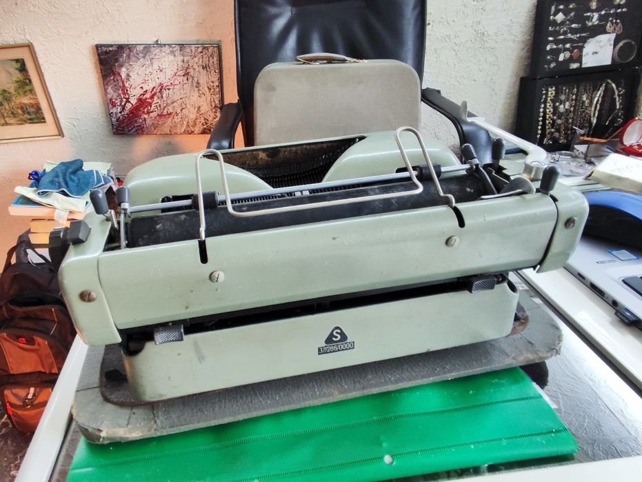 пишеща машина rheinmetall