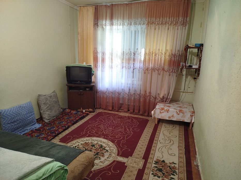 Продаётся квартира общежитие