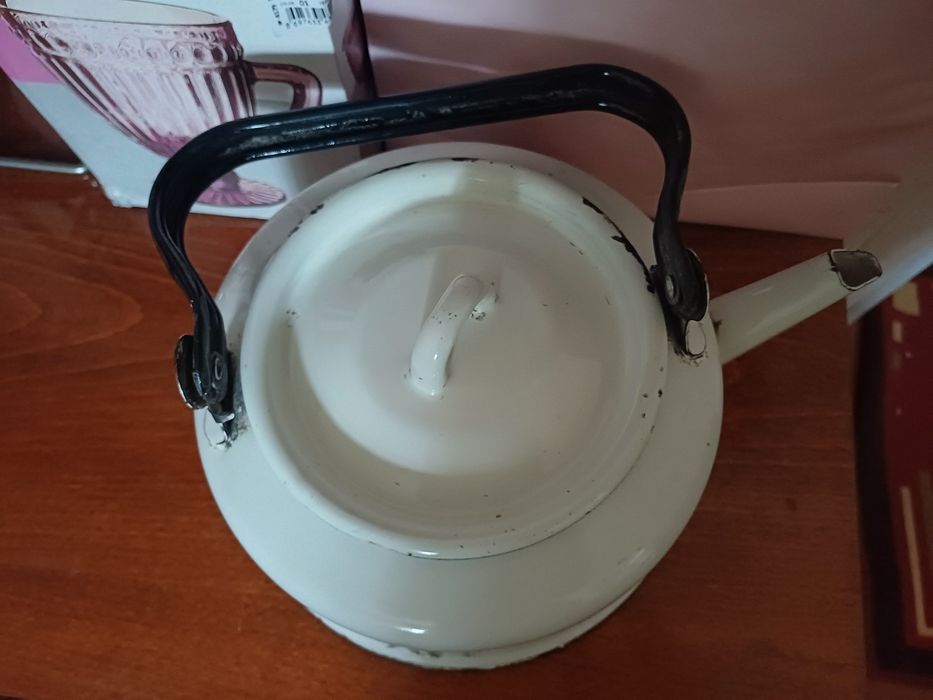 Продам   чайник..