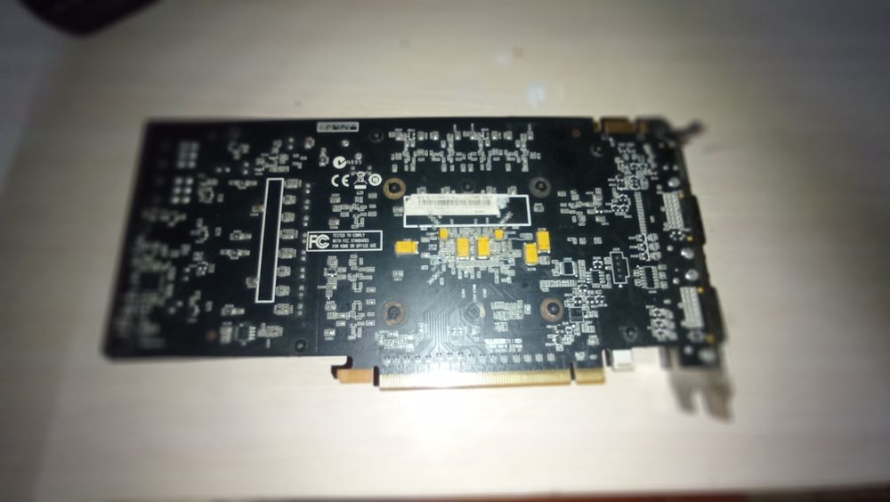 Видео карта zotac