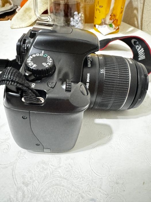 Canon EOS1100d фотоаппарат