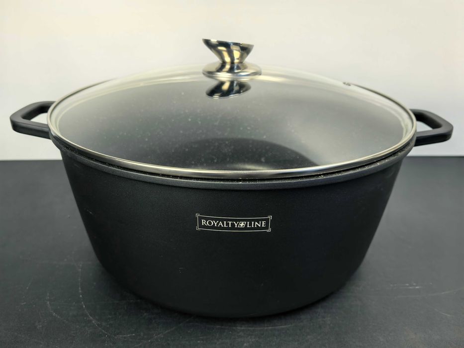 Oala marmorata 36 cm capac sticla 249 lei