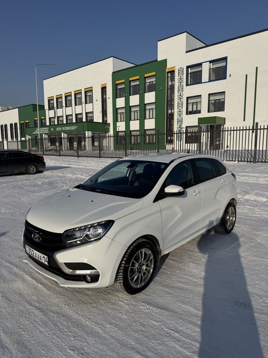 Продам Xray 2018 1.8л механика Торг