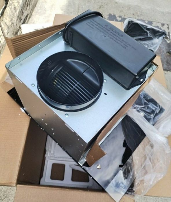 Hota de perete marca grasland putere 212 w noua