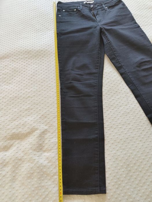 Blugi damă Levi’s 721 High Rise Skinny - Negri, W30 L30 (Stare foarte bună)