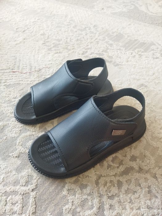 Детский сандалик.