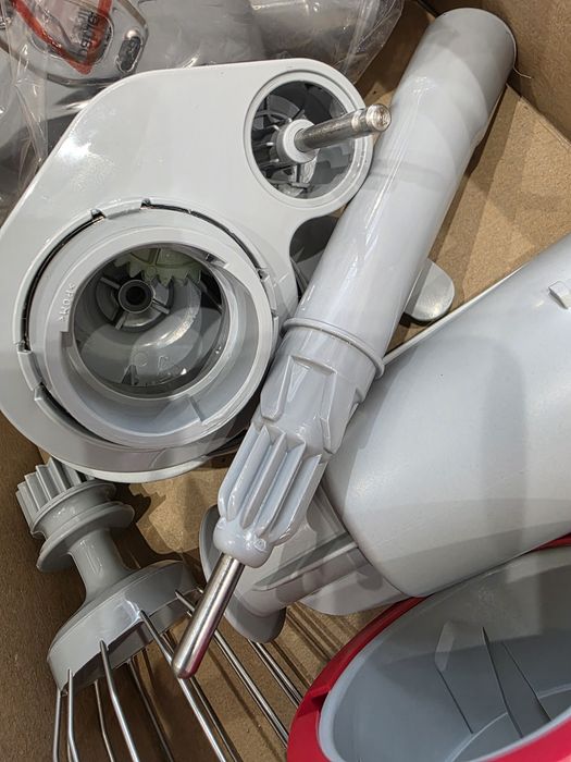 Кухненски робот Bosch Multitalent 8
