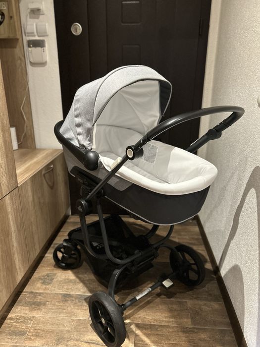 Продавам количка CAM Taski Sport 3в1