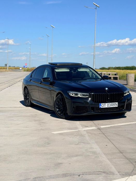BMW seria 7 G12 facelift / 740Li /
