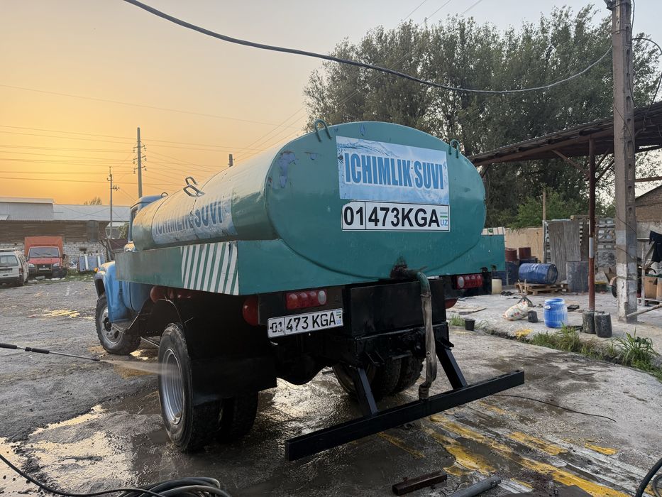 Зил водовоз узоқ муддатга арендага берилади.