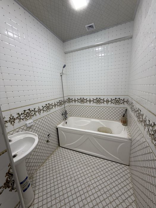 Superda 2 xona kvartira sotiladi yangi dom