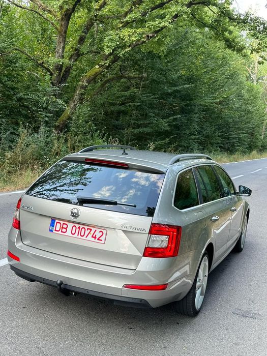 Vând Skoda Octavia 3