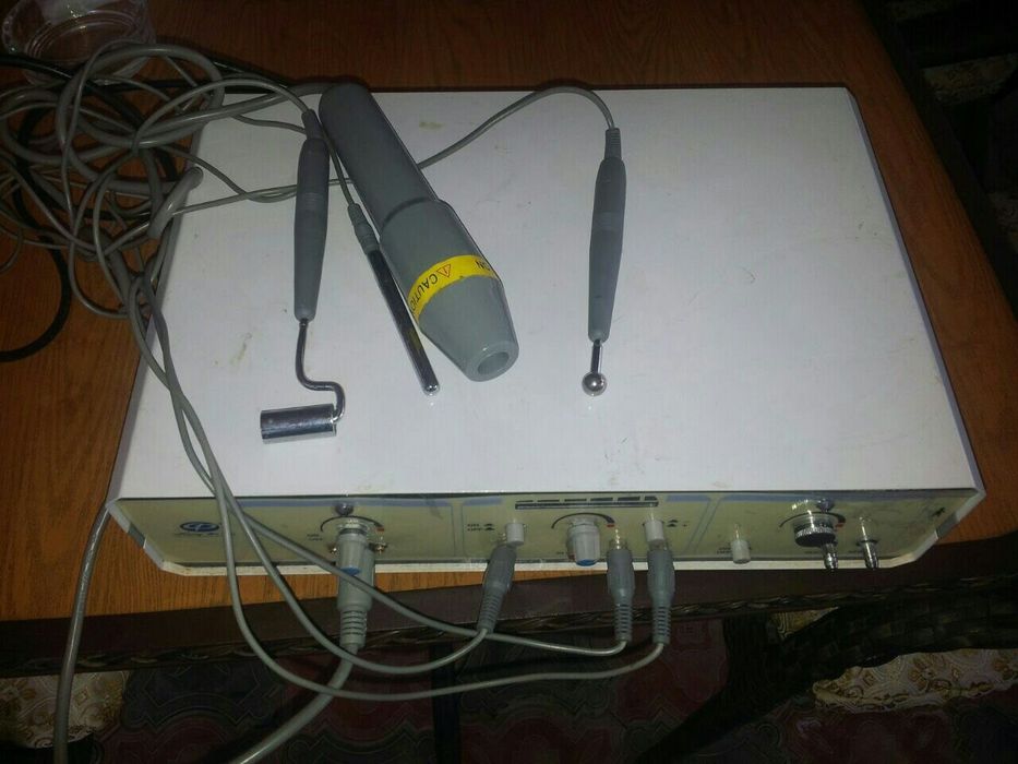 Парекмахерсие принадлежности и косметология  смотрите все фото