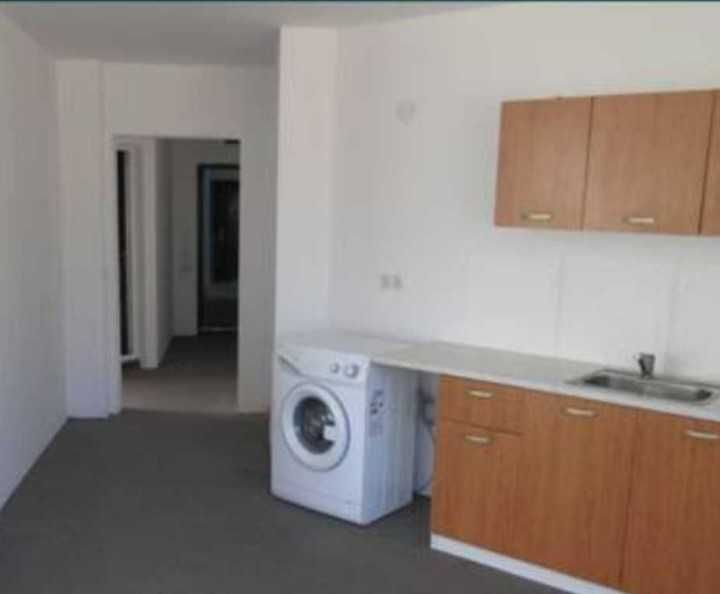 Продава се Тристаен апартамент в Благоевград, Освобождение - 85 кв.м за 1059 €/кв.м - Снимка #3