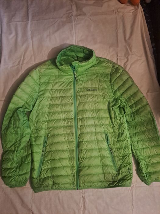 Якета и палта в добро състояние.