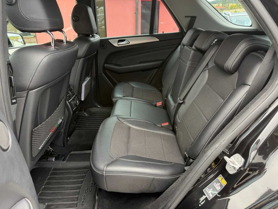 Mercedes-Benz ML 350 Джип Топ състояние