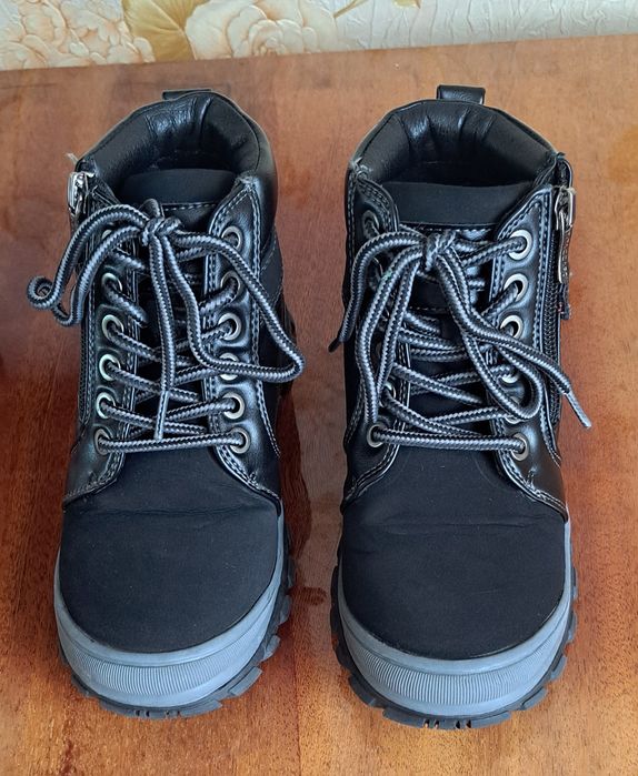 Демисезонные детские ботинки 32р.