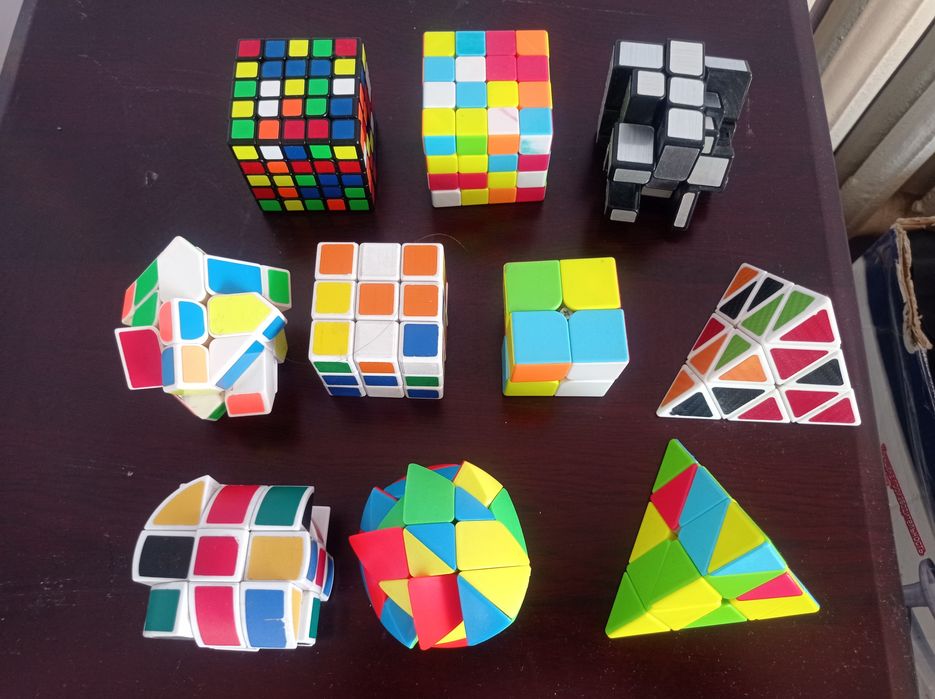 Кубик-рубик, Шахматы.