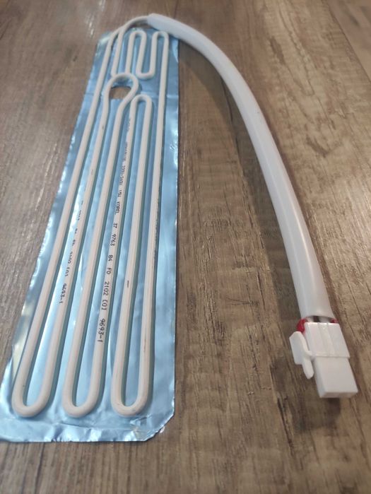 Продавам чисто нов нагревател за размразяване 15W за хлад. Beko и др.