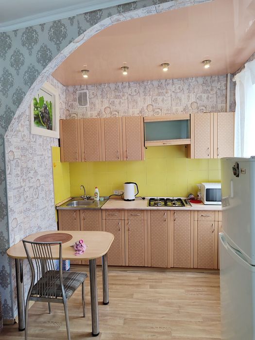 Сдаётся 2 ком центр ДК !