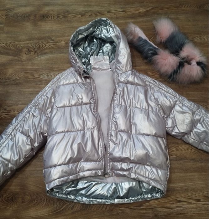 Продам пуховик Румыния