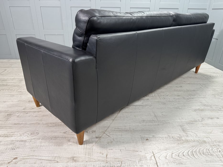 Датски кожен диван 3-ка Hjort Knudsen К106