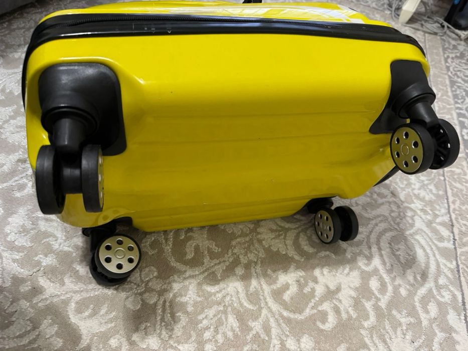 Срочнооо детский чемодан