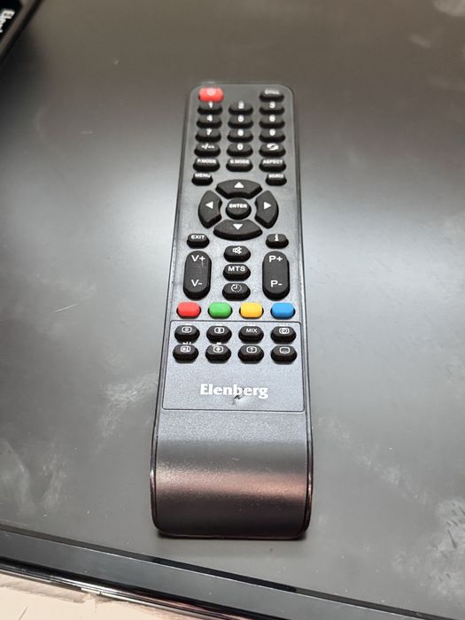 Телевизор  Elenberg маленький