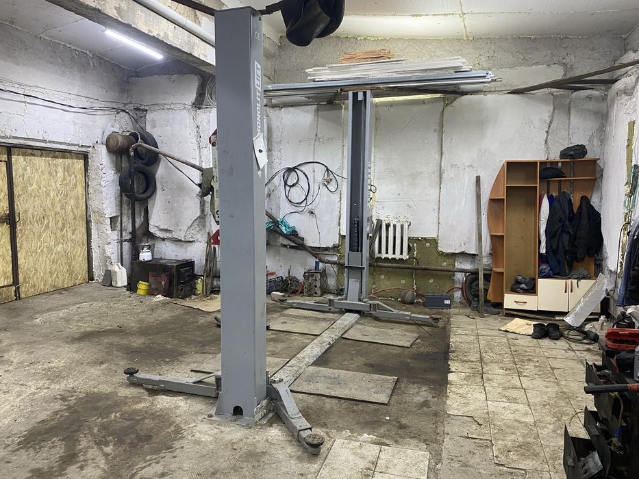 Продам гараж СТО