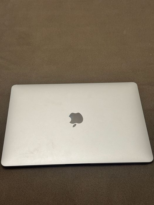 MacBook Air, M1, 2020 года