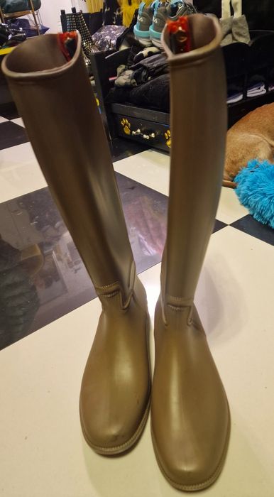 Гумени ботуши с цип