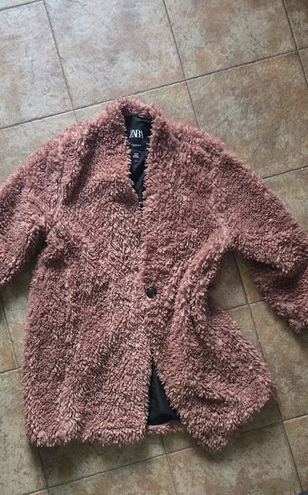 Палто Zara.Букле