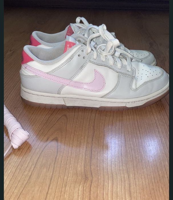 Nike Dunk Low 52" -дамски, розово/сиво, рядьк модел, много запазени