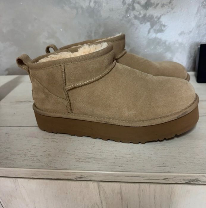 Ugg talpa medie marimea 38