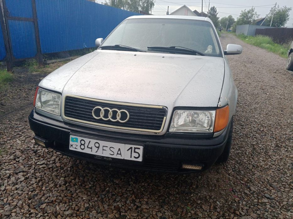 Продам Ауди 100..