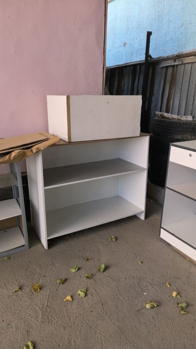 Шкафчик можно по отдельности